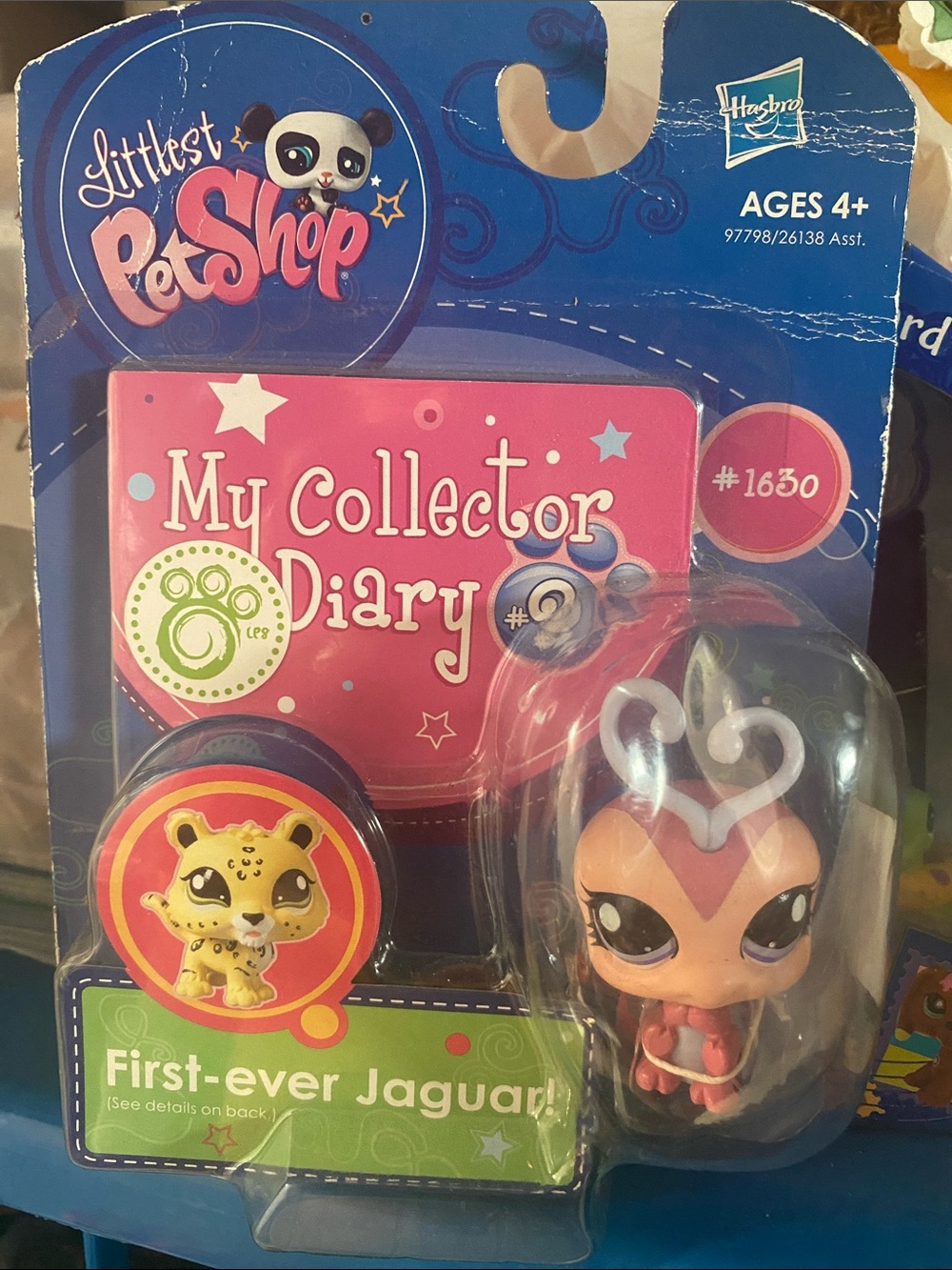 Hasbro Littlest Pet Shop Pink Jaguar My Collector Diary Pack